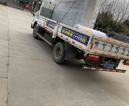 四川樂山廚房反滲透設備發(fā)貨現(xiàn)場